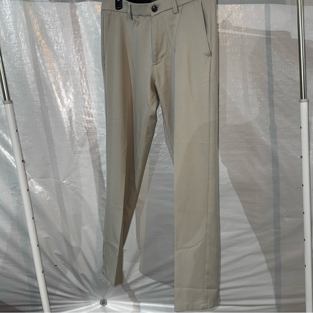 Haggar Men's Khaki Chinos